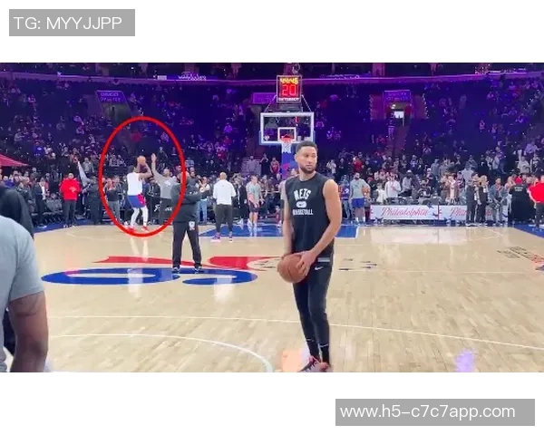 肯尼直言詹东里三人同场难以发挥一个球难以满足他们的需求